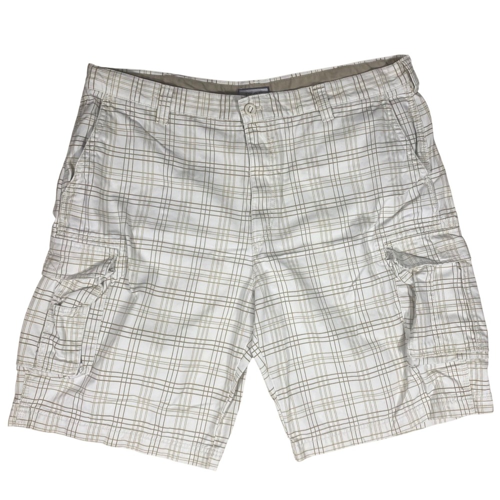 IZOD Mens Plaid Cargo Shorts White Tan Windowpane Cotton 42 Golf Preppy Dadcore